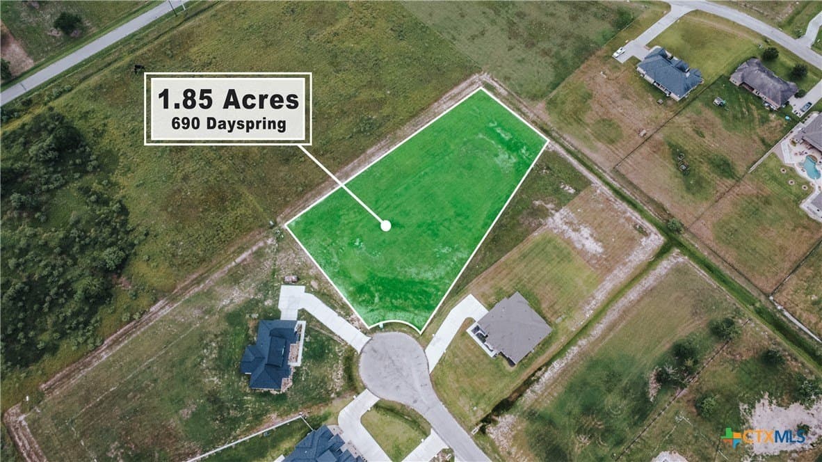 1.85 acres in Victoria County - photo 4