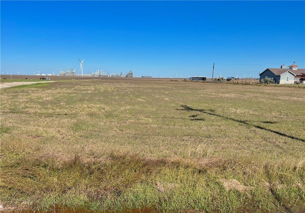 2.6 acres in San Patricio County - photo 7