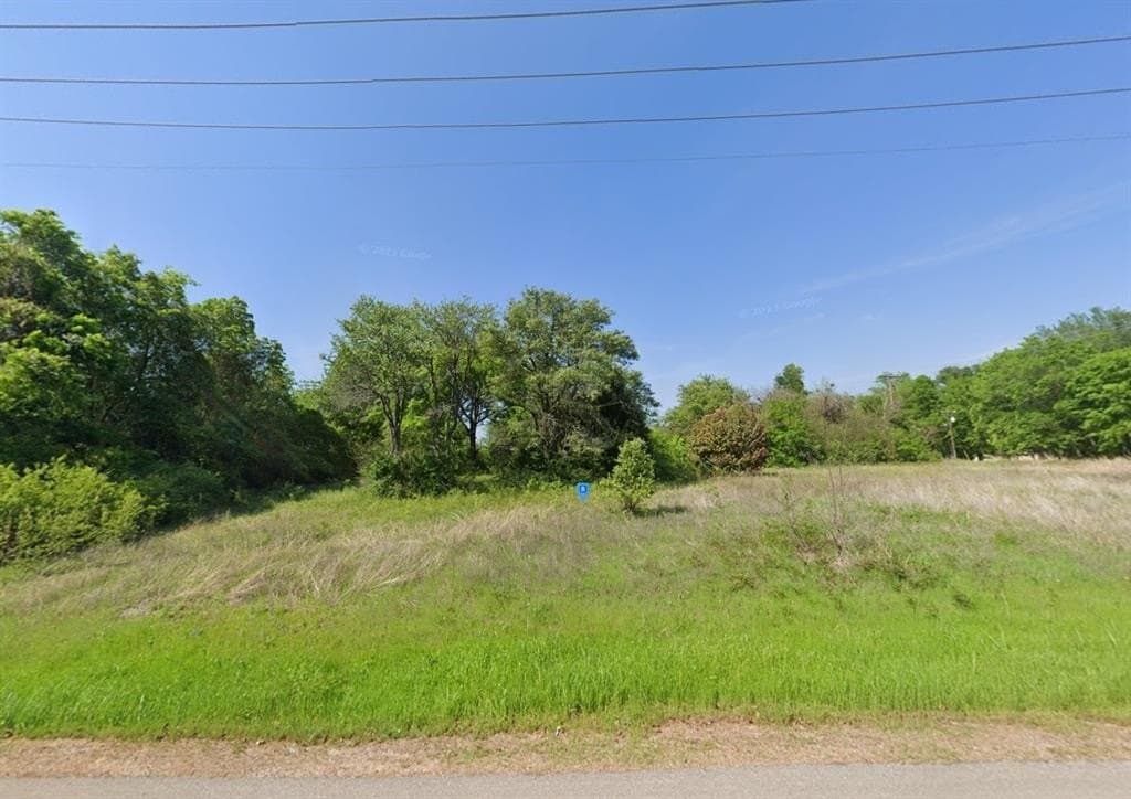 1 acres in Henderson County - photo 2