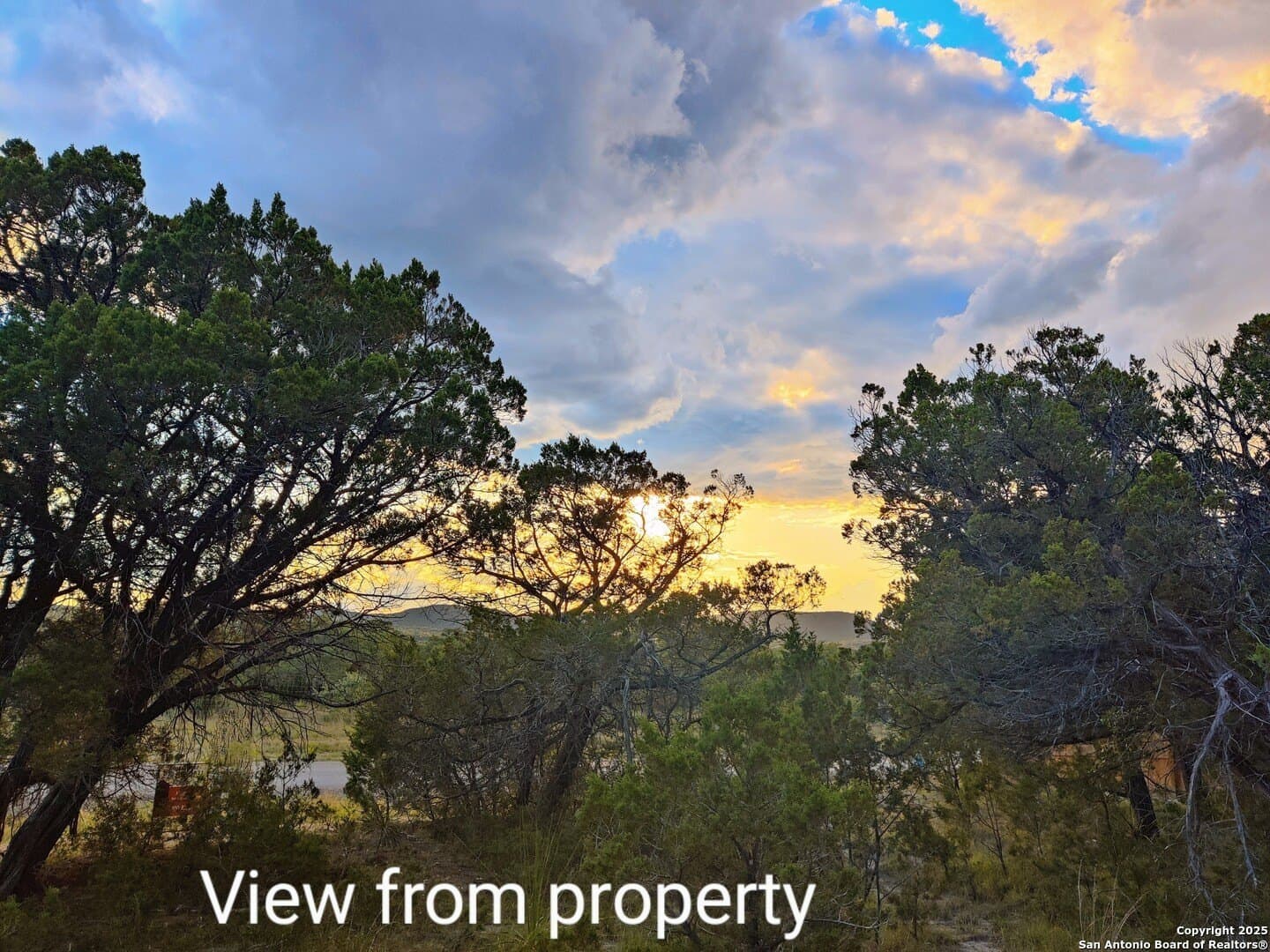 0.12 acres in Bandera County - photo 7