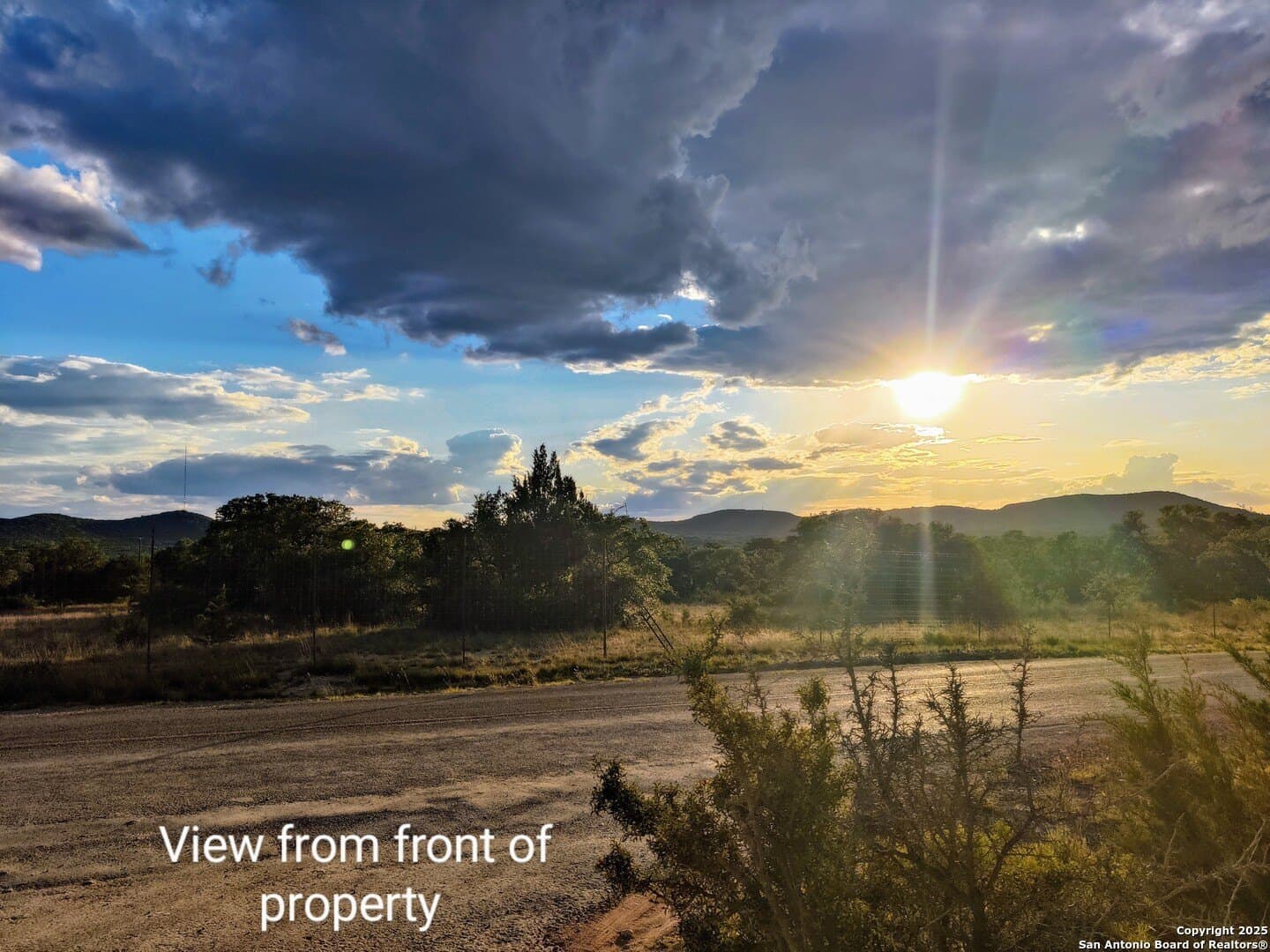 0.12 acres in Bandera County - photo 8
