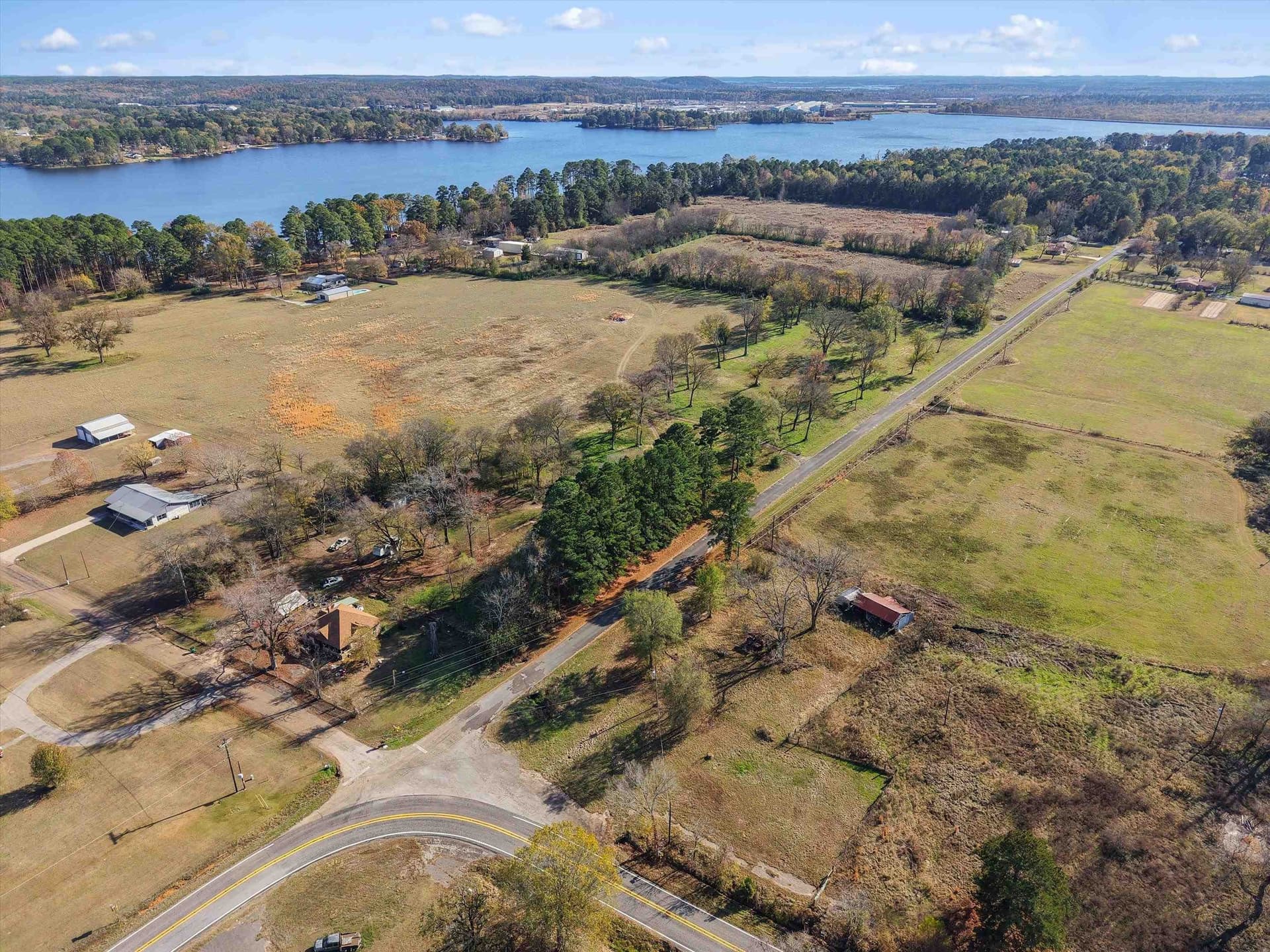0.5 acres in Texas County - photo 4