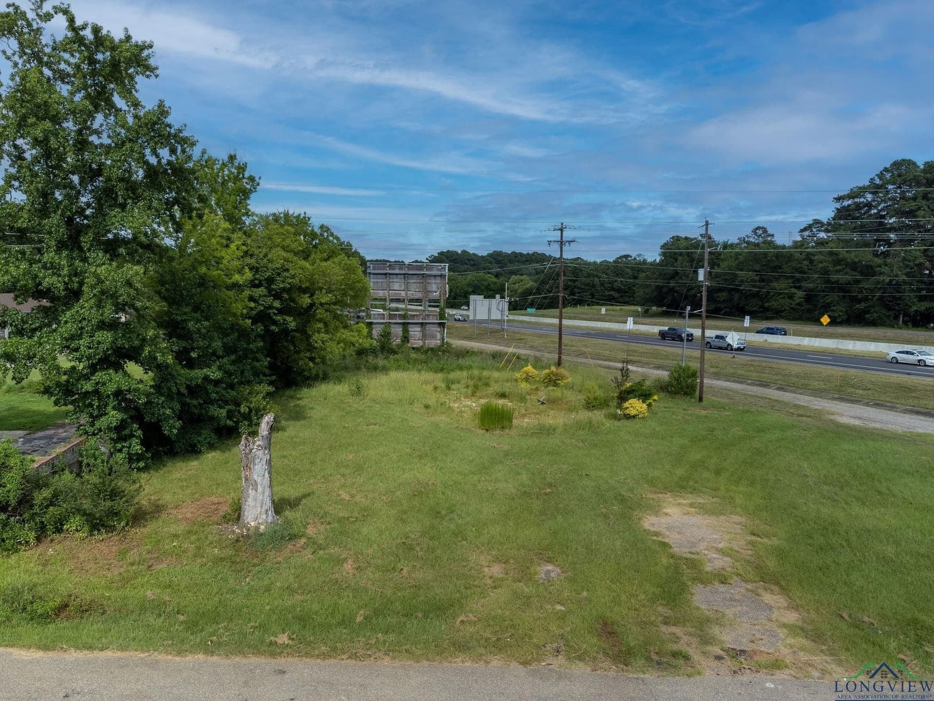 0.43 acres in Gregg County - photo 11