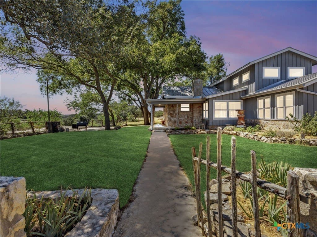 88.91 acres in Comal County - photo 5