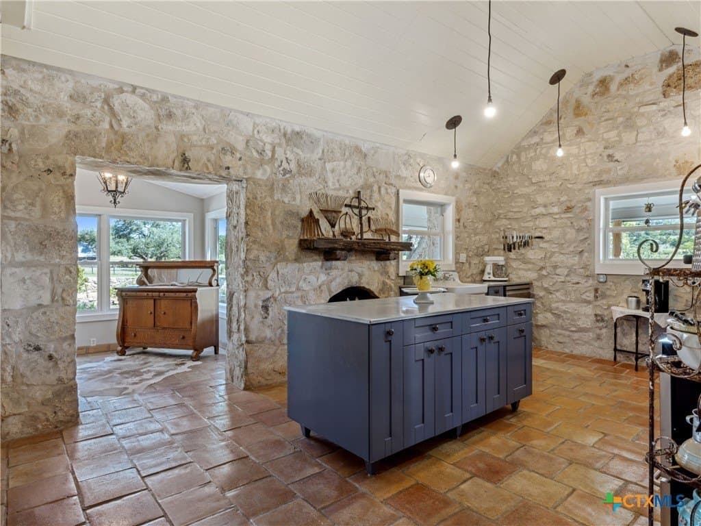 88.91 acres in Comal County - photo 21