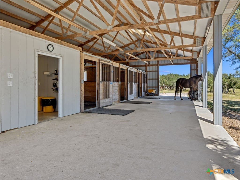 88.91 acres in Comal County - photo 39