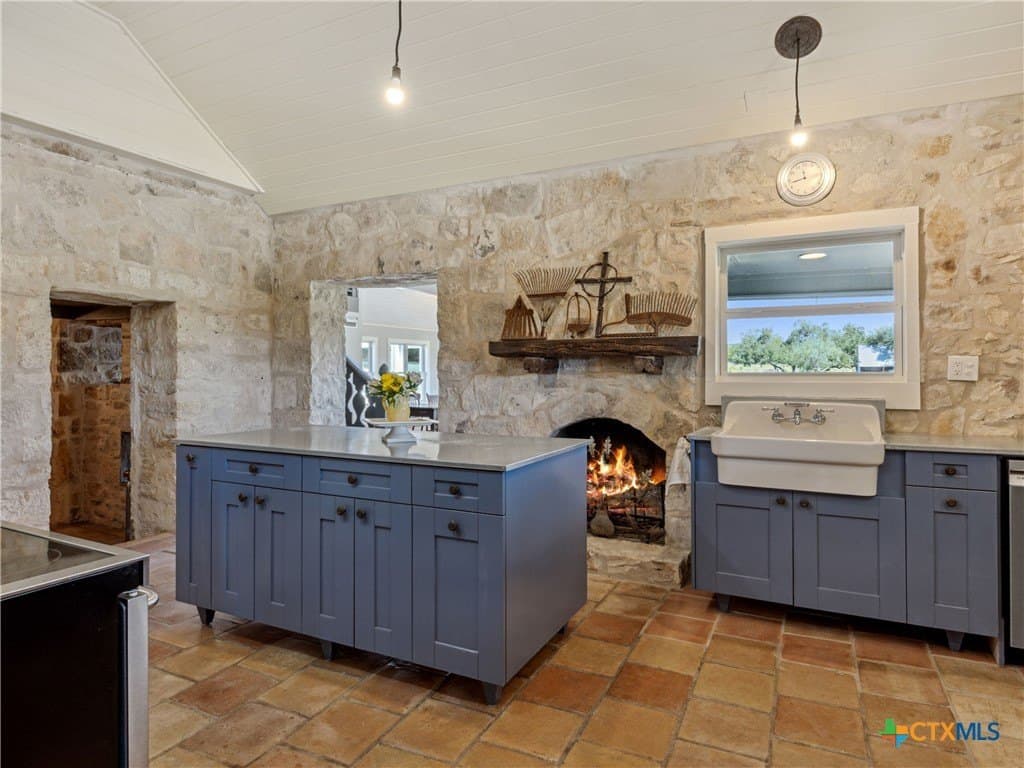 88.91 acres in Comal County - photo 22