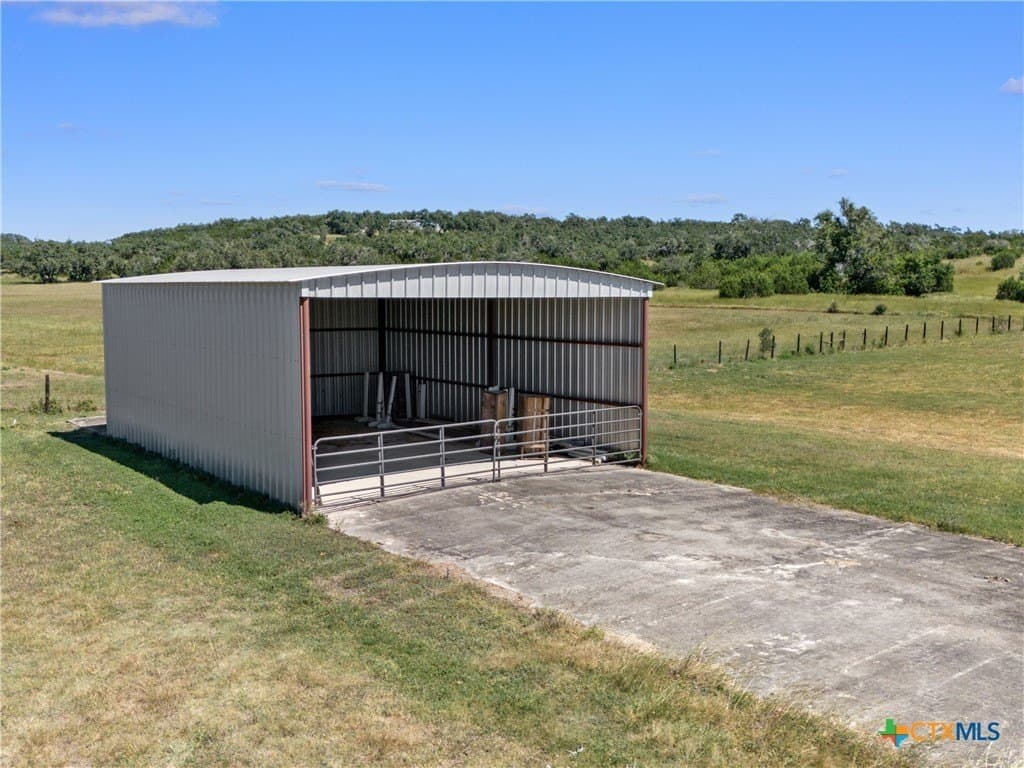 88.91 acres in Comal County - photo 41