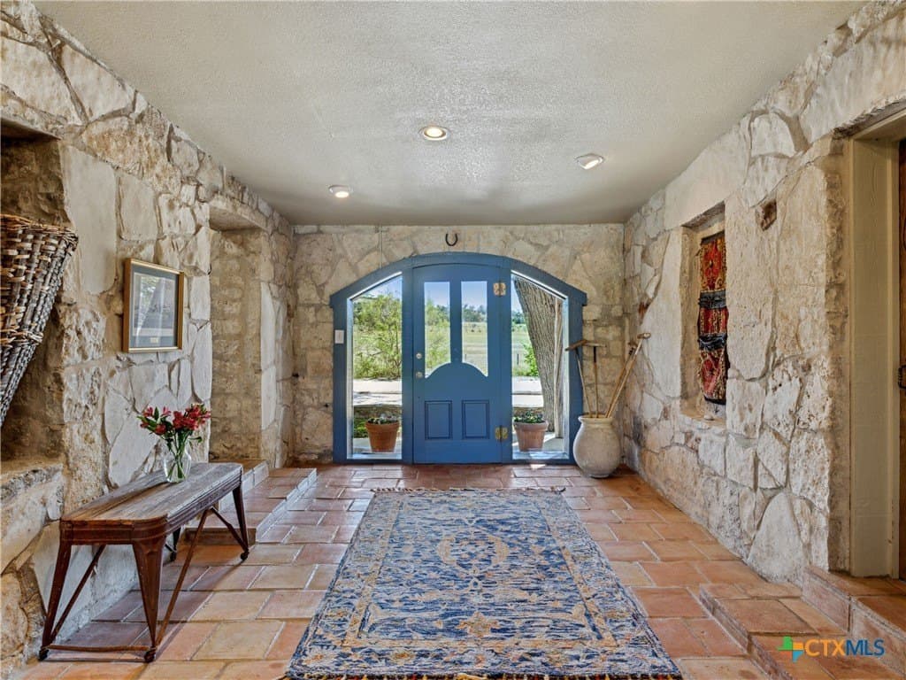88.91 acres in Comal County - photo 8