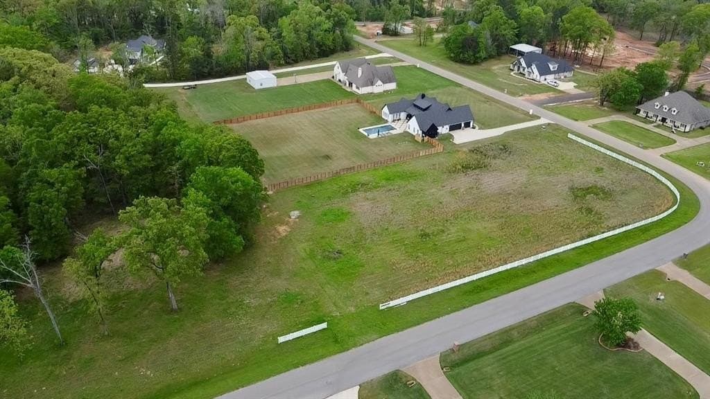 1.59 acres in Smith County - photo 9