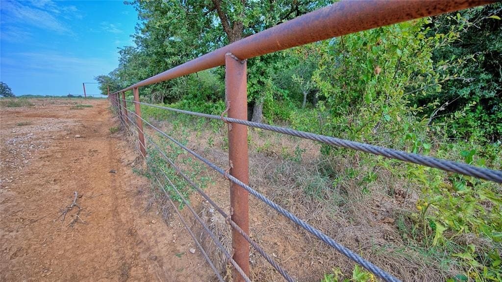 20 acres in Montague County - photo 31