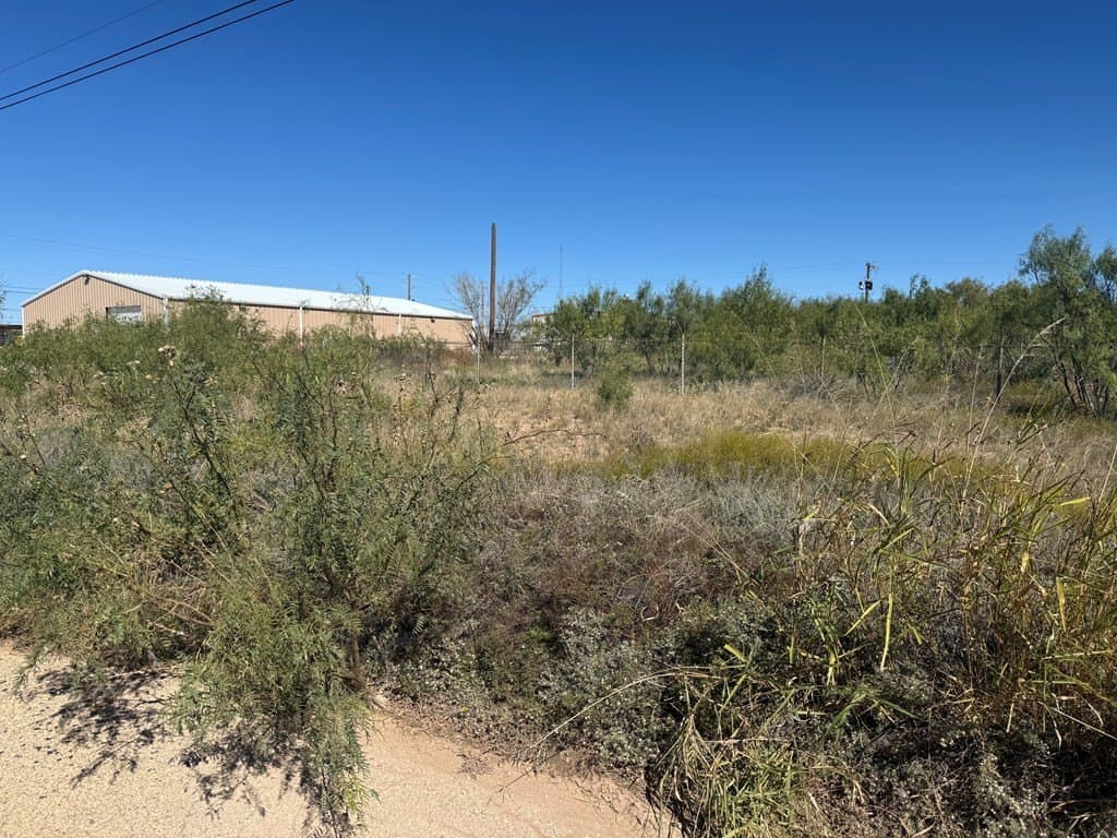 0.97 acres in Scurry County - photo 3