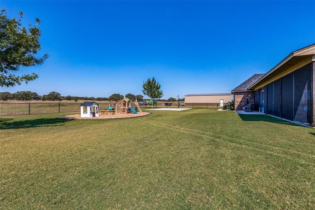 21.67 acres in Montague County - photo 8