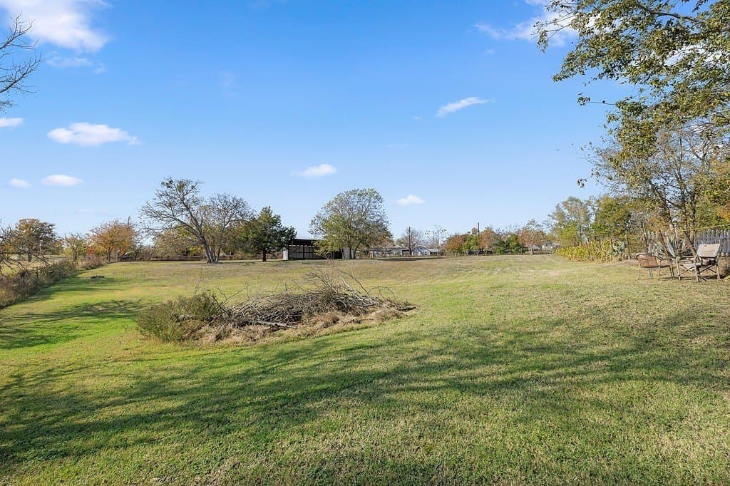 2.28 acres in Fayette County - photo 19