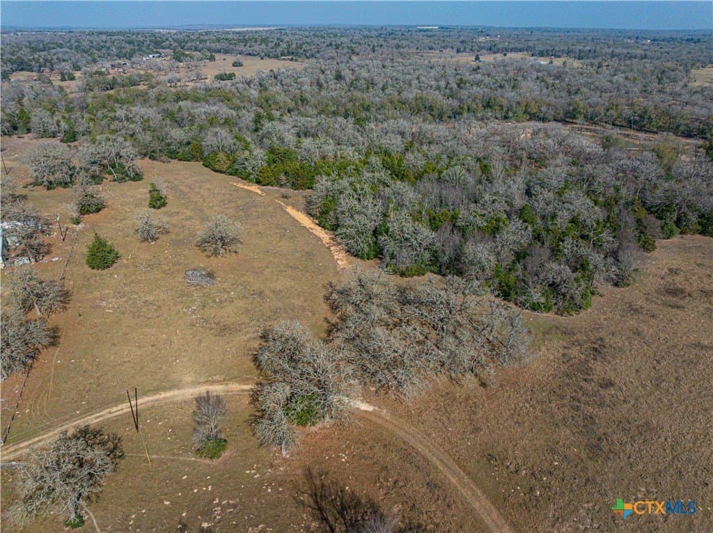 35.02 acres in Milam County - photo 2