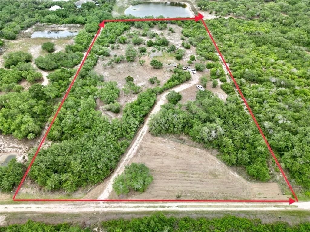 5 acres in San Patricio County - photo 6