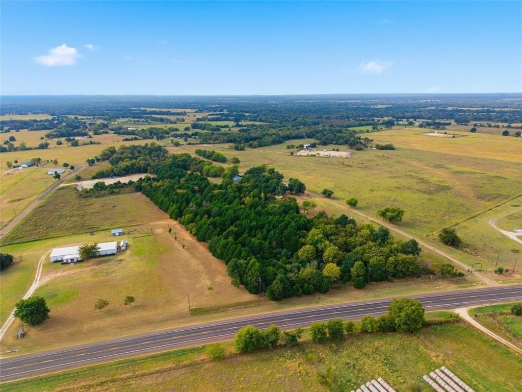 12.5 acres in Freestone County - photo 9