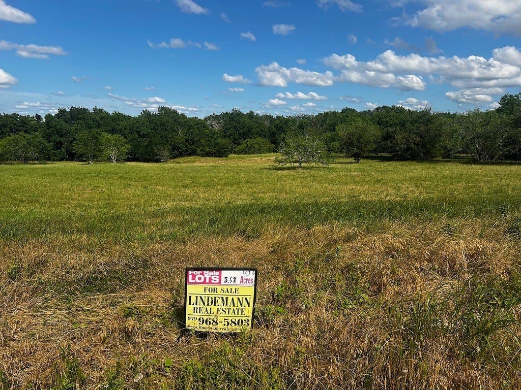 5.52 acres in Fayette County - photo 2