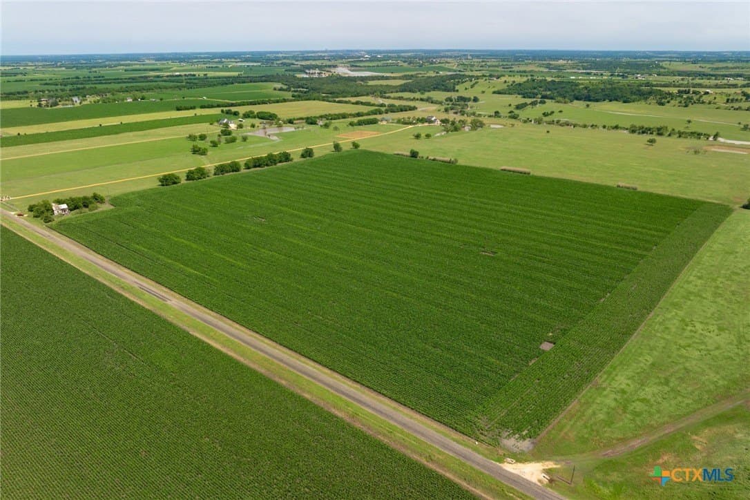 10.37 acres in Williamson County - photo 15