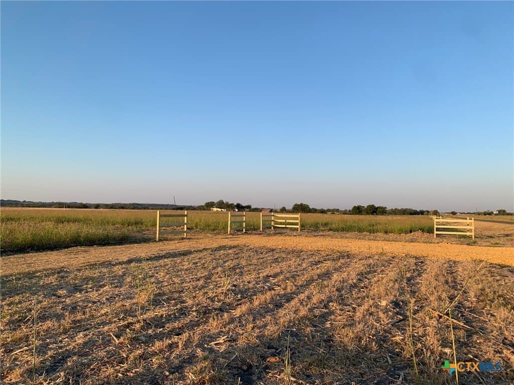 10.37 acres in Williamson County - photo 8