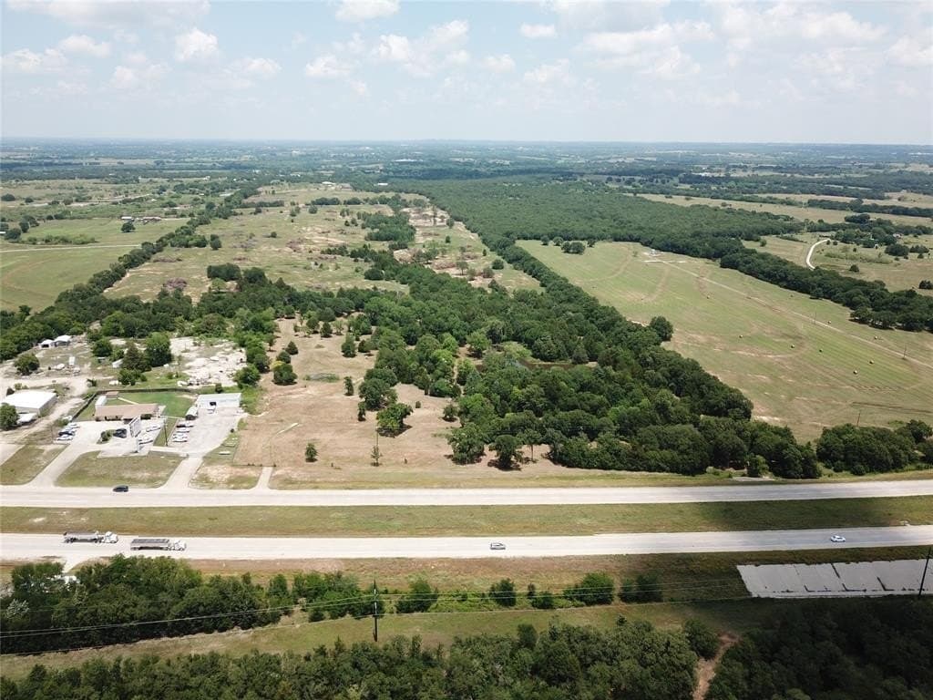 16.3 acres in Wise County - photo 12