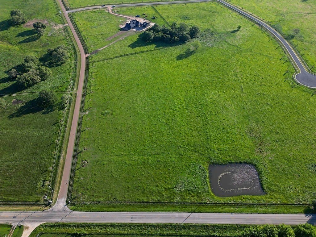 8.72 acres in Fayette County - photo 2