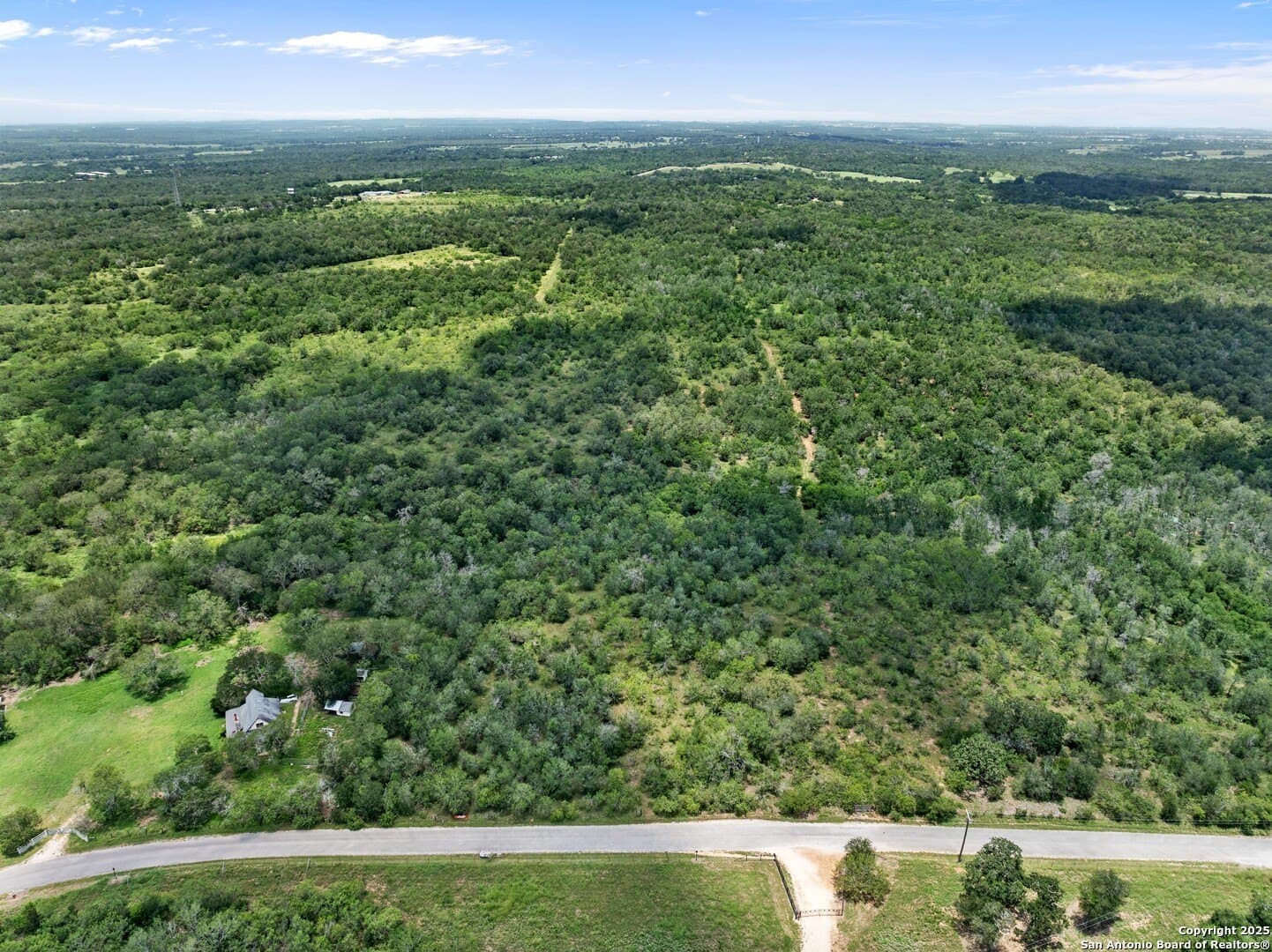 21.9 acres in Caldwell County - photo 2
