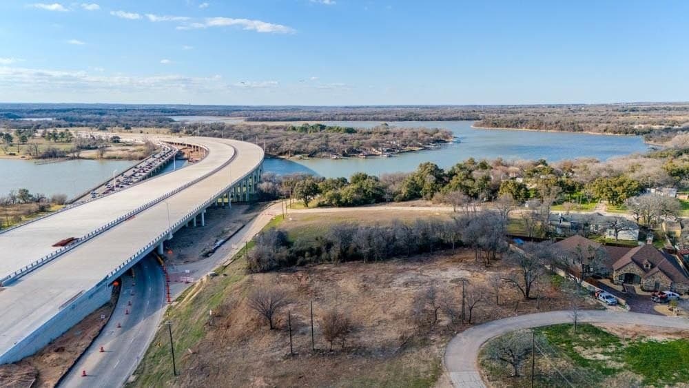 1.25 acres in Tarrant County - photo 3