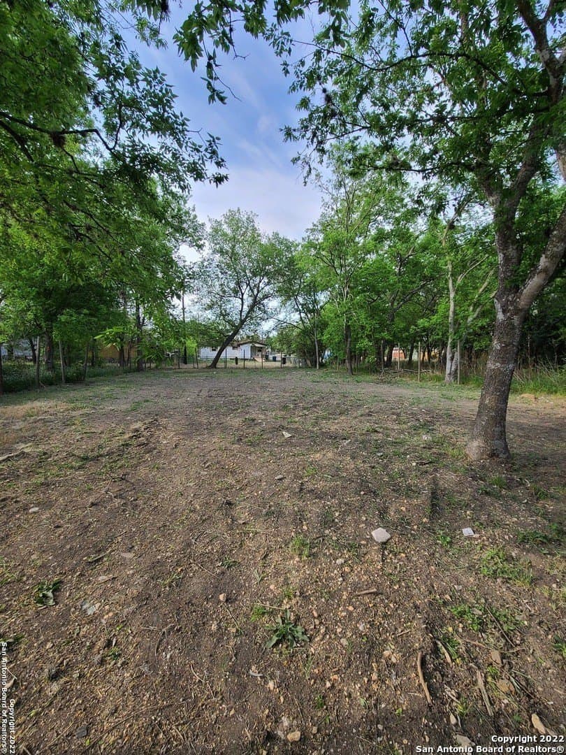 0.13 acres in Bexar County - photo 10