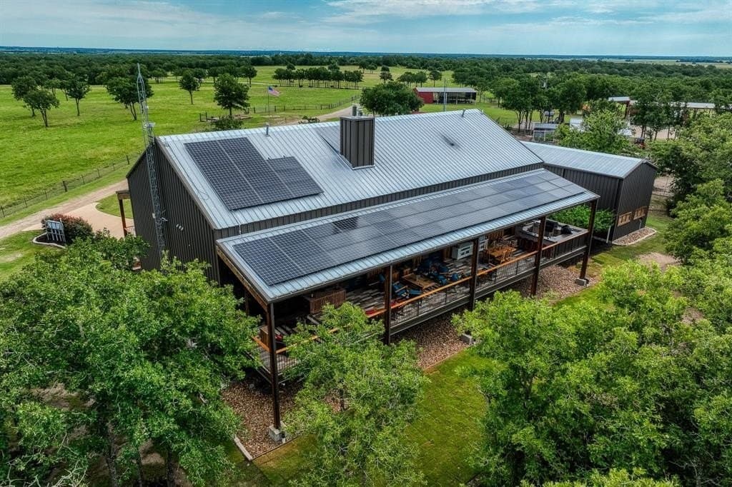 133.88 acres in Burleson County - photo 29