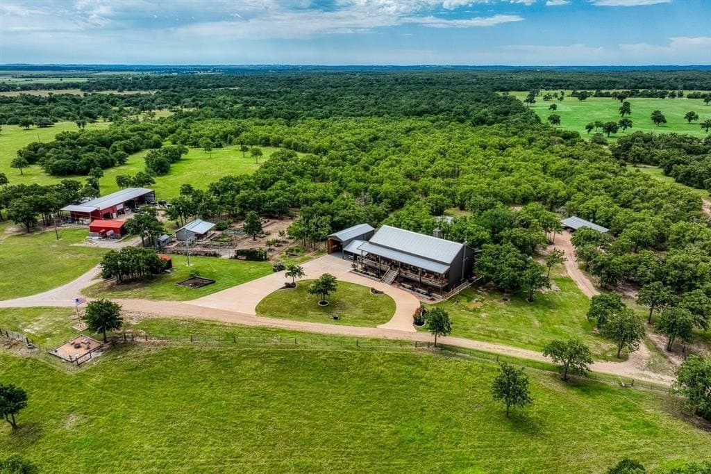133.88 acres in Burleson County - photo 27