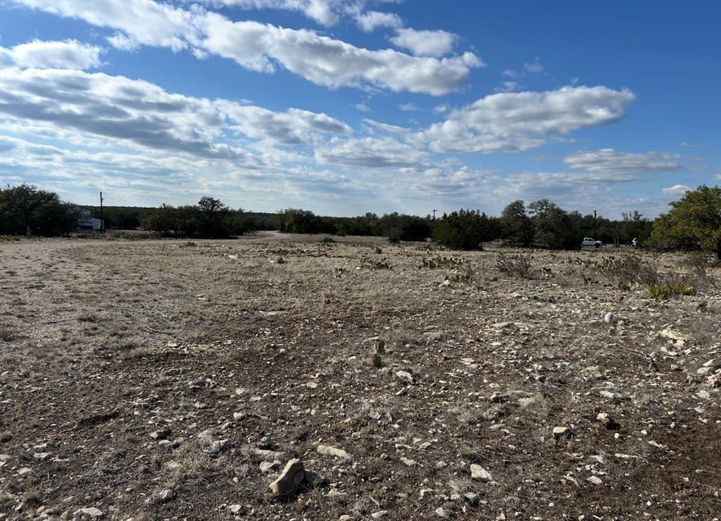 25.81 acres in Schleicher County - photo 11