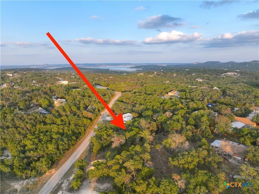 0.33 acres in Comal County - photo 2