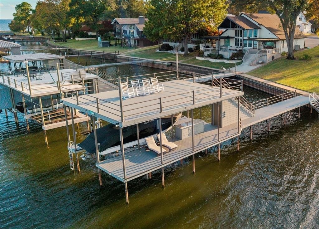 0.31 acres in Henderson County - photo 10