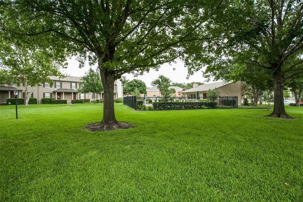 14.92 acres in Dallas County - photo 23