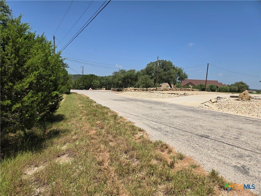 1.26 acres in Comal County - photo 22