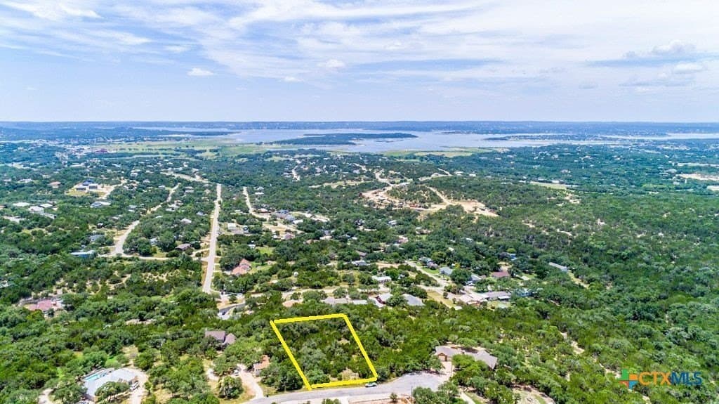 1.26 acres in Comal County - photo 2