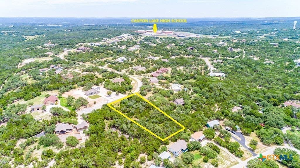 1.26 acres in Comal County - photo 4