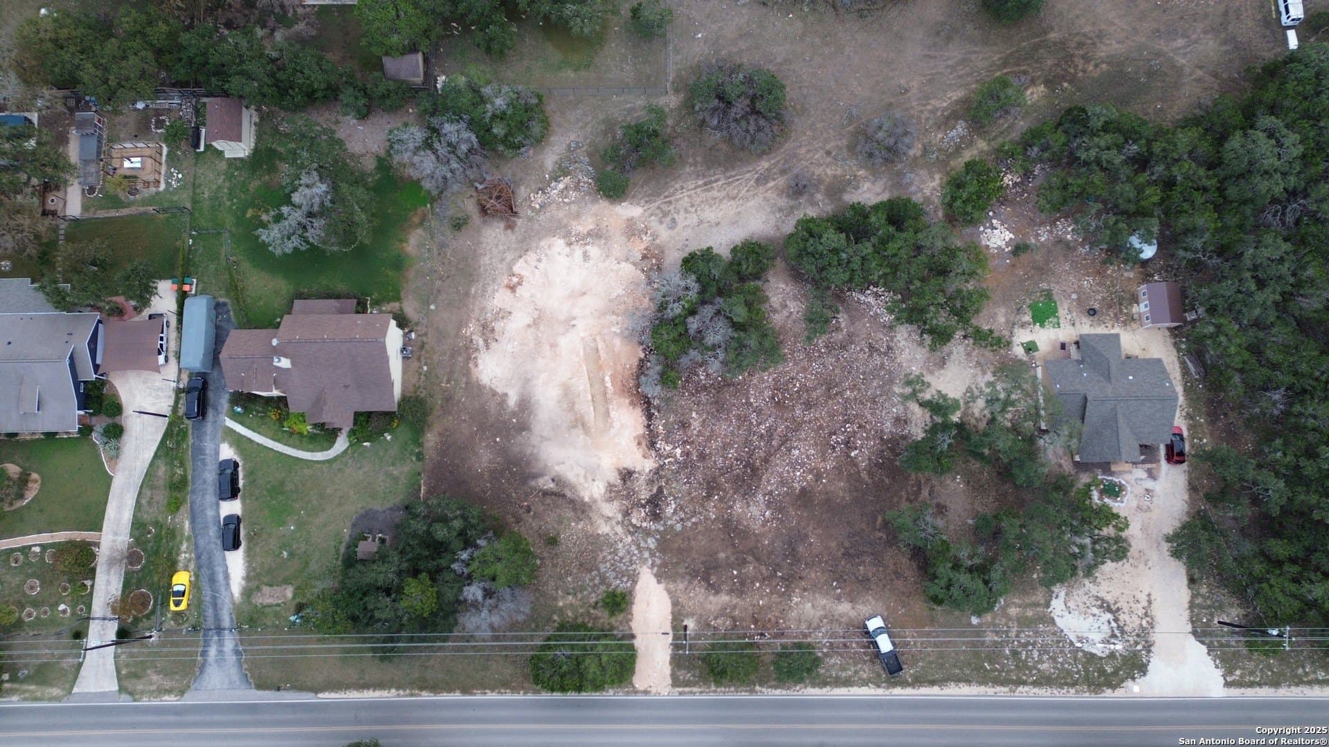 0.5 acres in Comal County - photo 3