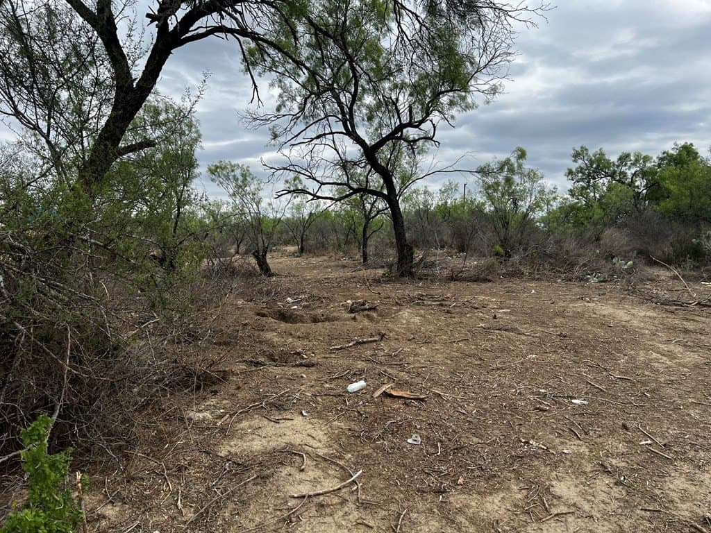 0.16 acres in Maverick County - photo 3