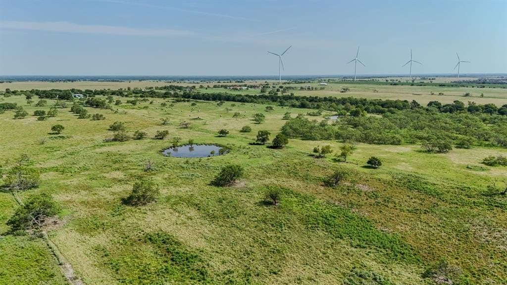 98.82 acres in Navarro County - photo 33