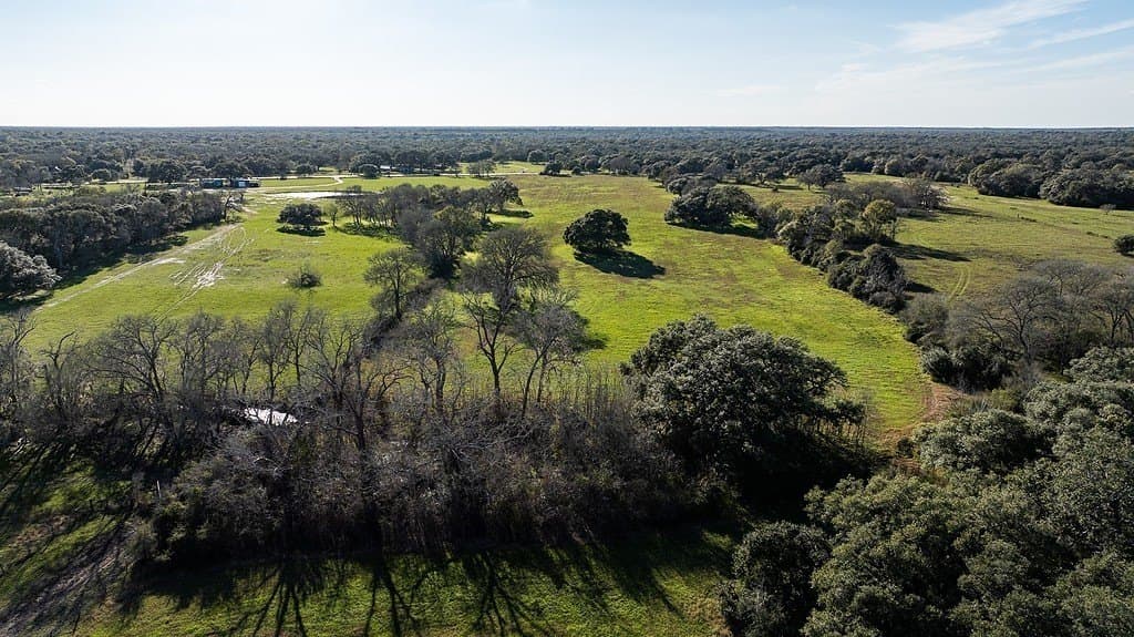 18.67 acres in Lavaca County - photo 7