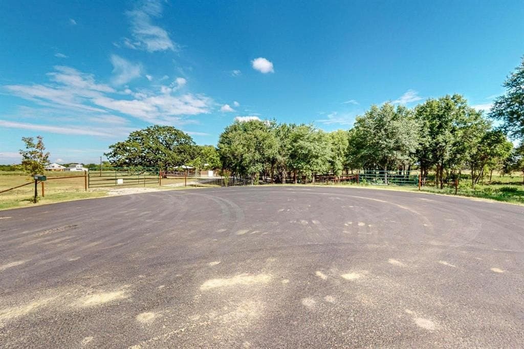22.35 acres in Navarro County - photo 25