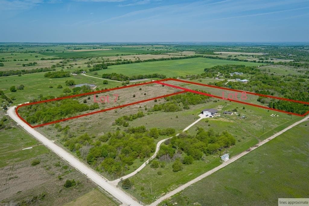 10 acres in Cooke County - photo 10