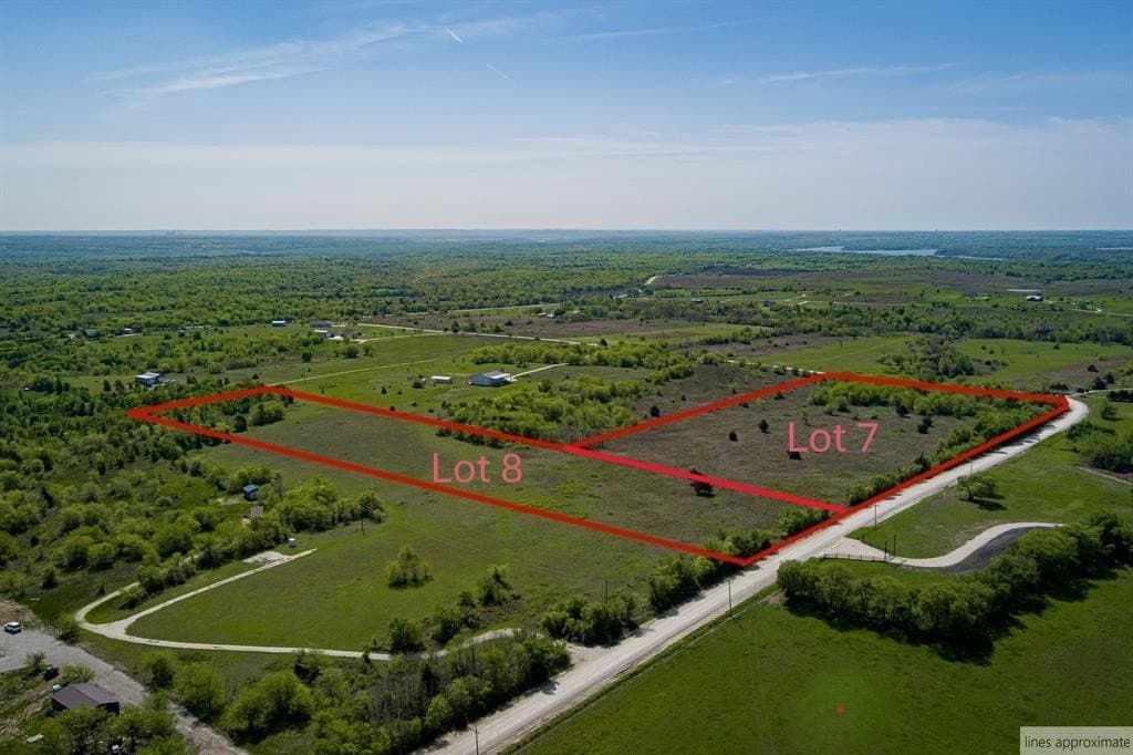 10 acres in Cooke County - photo 6