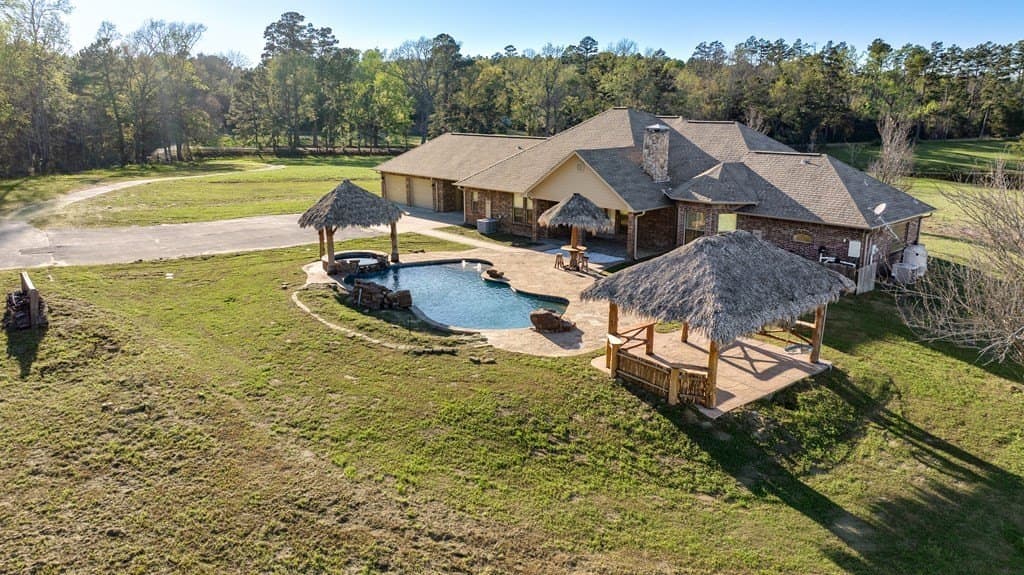 15 acres in ANDERSON County - photo 5