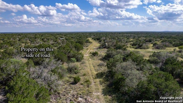 27.73 acres in Kinney County - photo 34