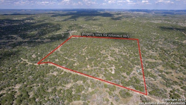 27.73 acres in Kinney County - photo 3