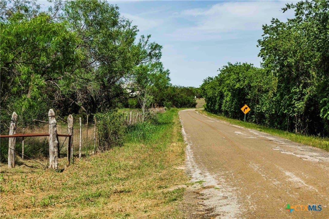 10 acres in Burnet County - photo 21