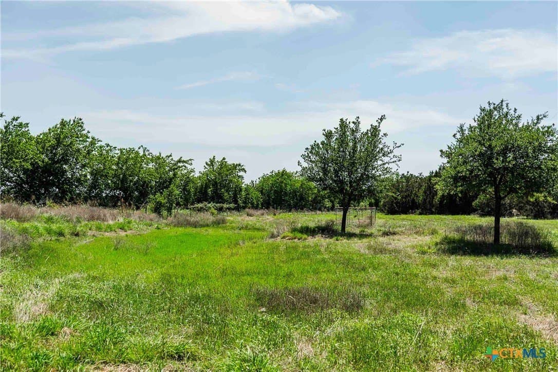 10 acres in Burnet County - photo 10